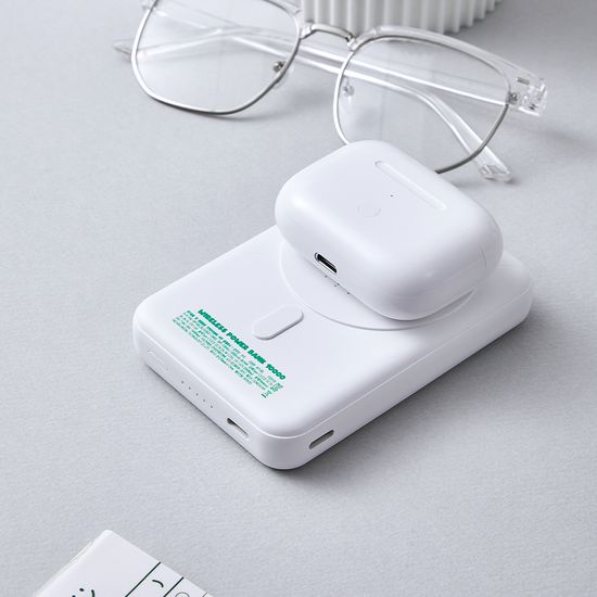 펭수 무선 충전 맥세이프 보조배터리 BP100L 