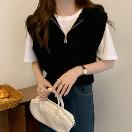  T-23 크롭 후드 니트 조끼