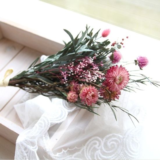 니콜리와 헬리크라섬 믹스다발