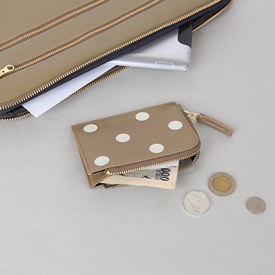 HANDS WALLET
