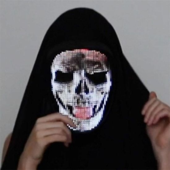 앱으로 마음대로 변환하는 LED RGB 할로윈마스크