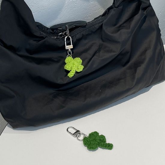 네잎클로버 키링 핸드메이드 손뜨개 니트 열쇠고리 