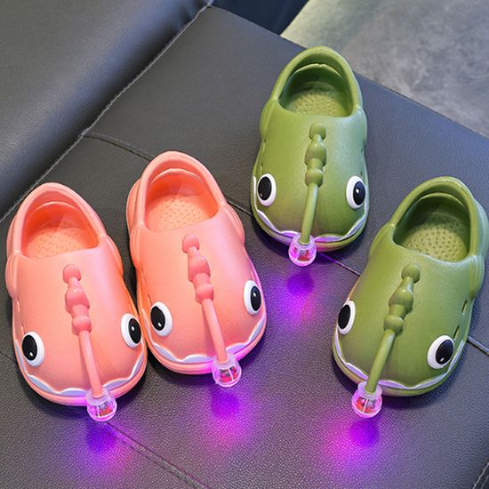 LED 물고기 캐릭터 슬리퍼 미끄럼방지 비치 샌들 신발