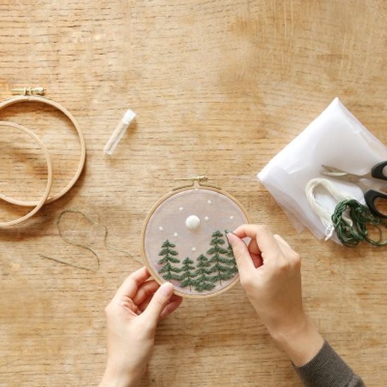 프랑스자수 밤의 숲 수놓기 온라인 취미 클래스 FE-K-0006