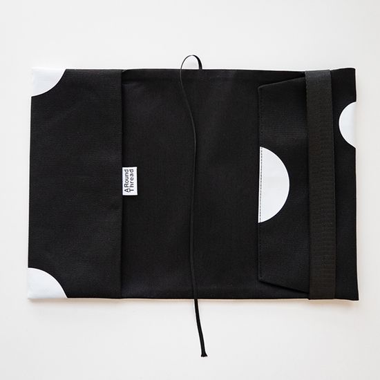White dot book cover / A.R.T. 북커버