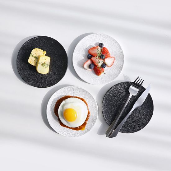 타루 원형 도자기 플레이팅 흑백 굽접시 4종 택1