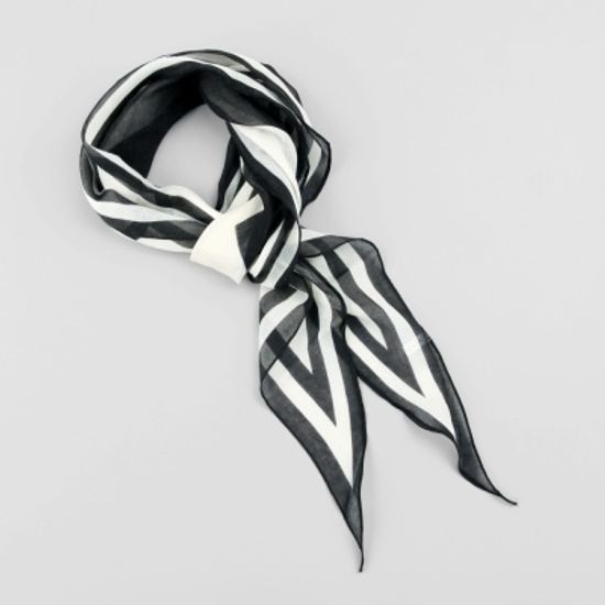 [베네]H 빅마름모 스카프