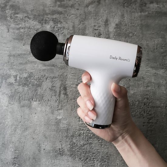데일리룸 해피케어 마사지건 DR-HMG-8806