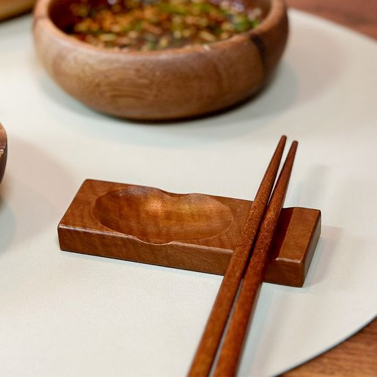 옻칠 대추나무 사각 수저받침 4P
