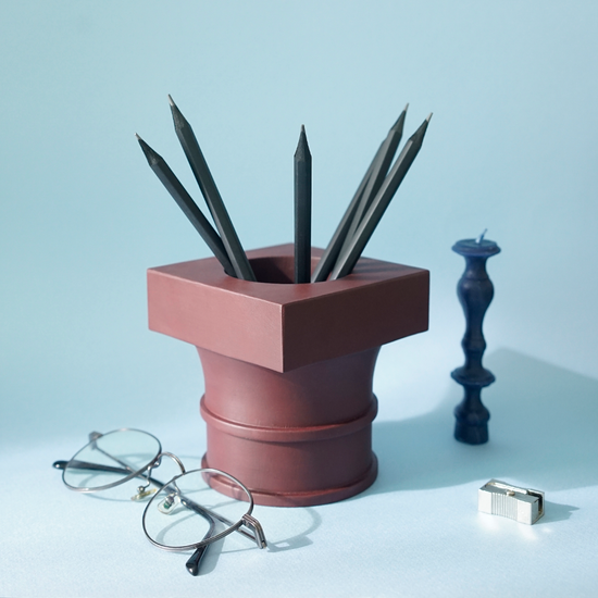 포스트 컬럼 펜슬홀더 - 버건디