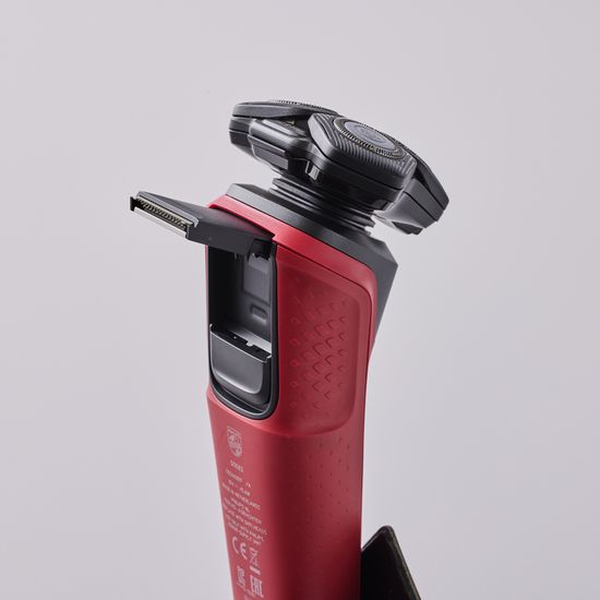 필립스 SkinIQ 5000시리즈 남성 전기면도기 S5583