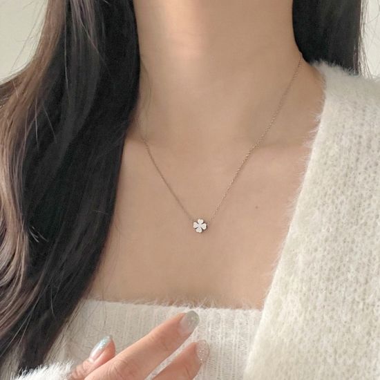 [선물포장/써지컬스틸] 행운의 네잎클로버 이니셜 목