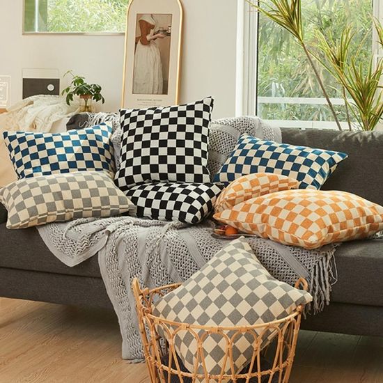 클라모프 모던 체커보드 체크 사각 인테리어 쿠션