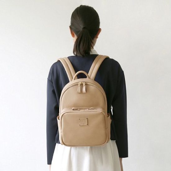 SQUARE MINI OFFICE LEATHER BACKPACK 스퀘어 백팩