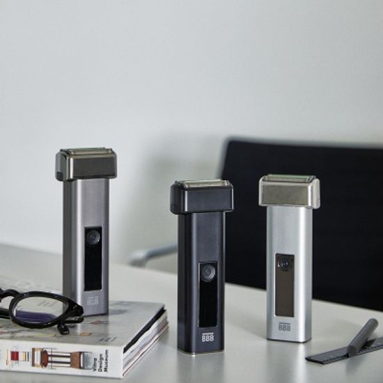 [트리플블랙] 99.9% 살균스테이션 탑재 전기면도기 X9