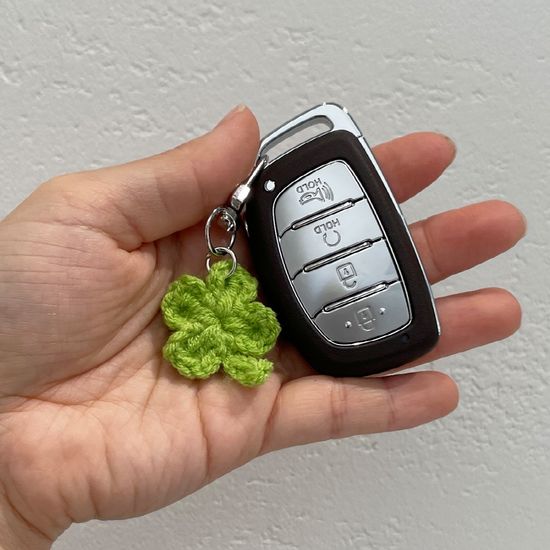 네잎클로버 키링 핸드메이드 손뜨개 니트 열쇠고리 