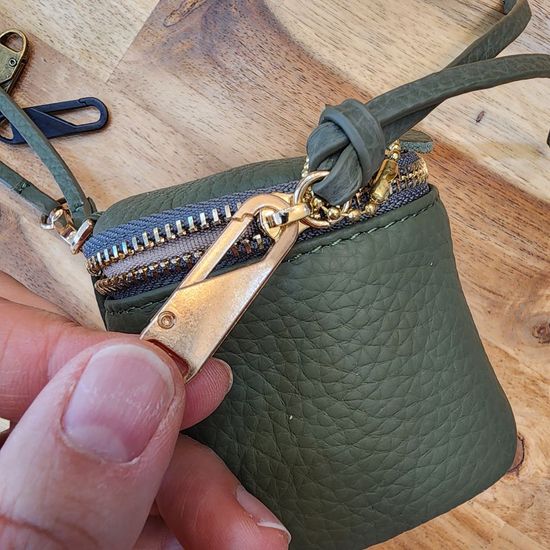 자크 지퍼 고리 수선 교체(WD3CE4A)