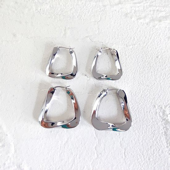 럭셔리 꼬임 삼각형 링 유광 귀걸이 빅사이즈 이어링