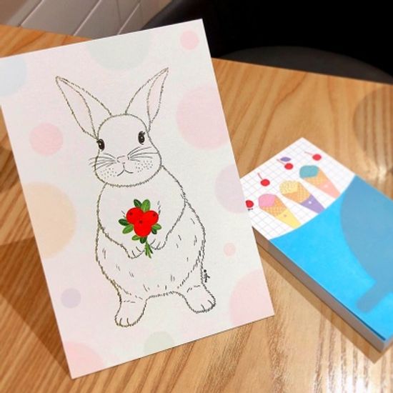 빨간열매 토끼 엽서