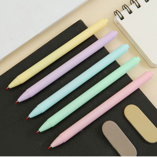 파스텔 노크식 볼펜 잘써지는 필기감좋은 특이한 펜