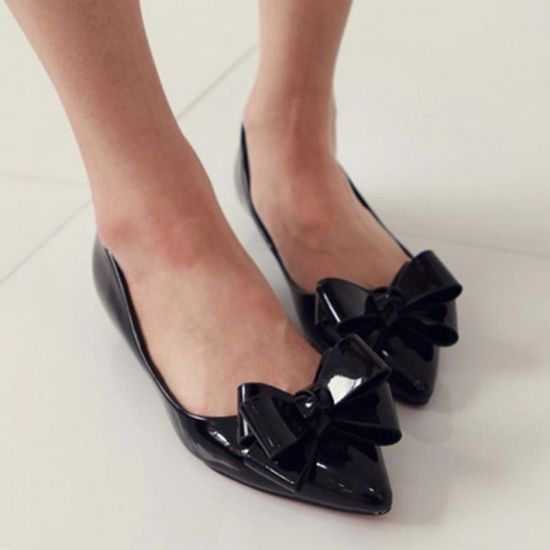 에나멜 리본 플랫 유광 단화 로퍼(WFGREIE)