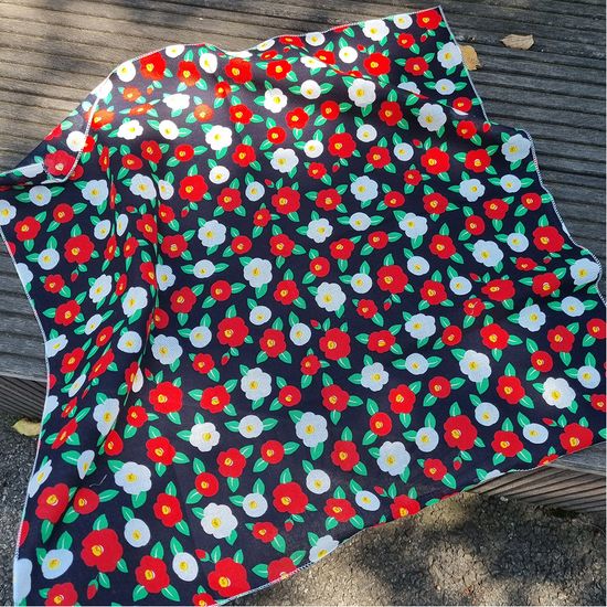 동백꽃 블랙 (손수건 스카프)