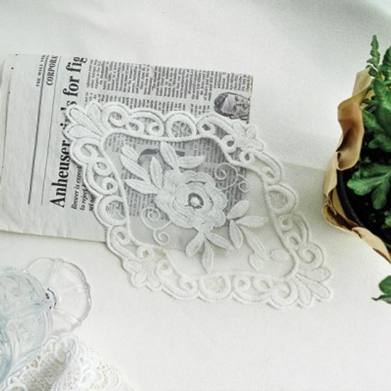 로즈 레이스 테이블 데코