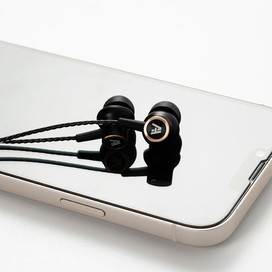 C타입 티타늄 드라이버 게이밍 유선 이어폰 AW111C