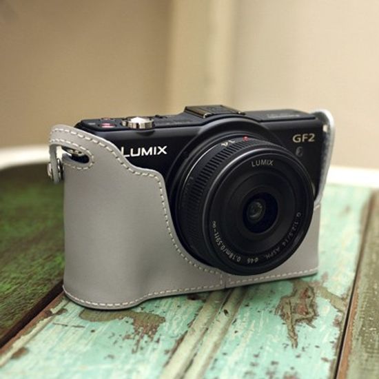 씨에스타 GF2 가죽케이스 - 그레이 (DMC-GF2 전용) /속사케이스