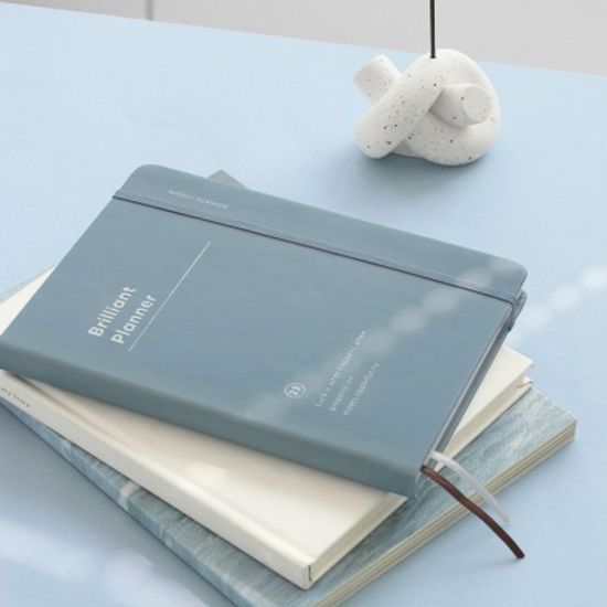 아이코닉 2023 브릴리언트 위클리 플래너