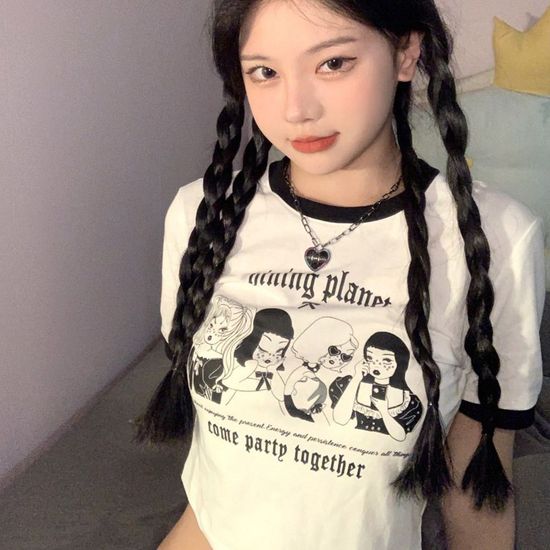 여성 키치 프린팅 배색 크롭 반팔 티셔츠(WE38EA5)