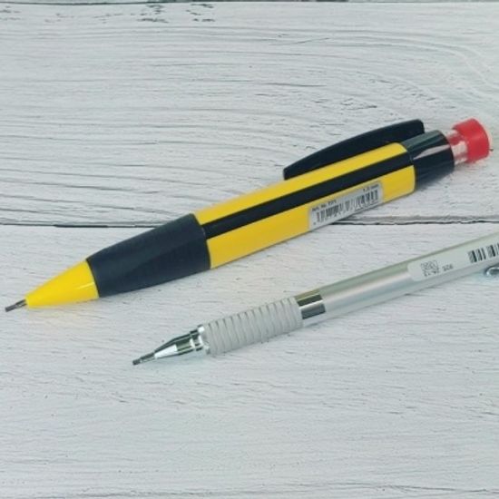 제노 XENO R&D JAPAN 1.3mm HB 샤프심 1다스(12통)