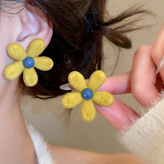 예쁜 벨벳 플라워 꽃 볼드 귀걸이 귀여운 겨울 귀고리