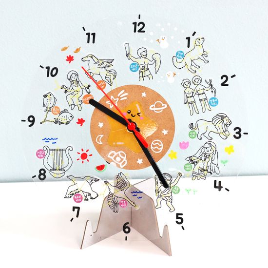 우주투명시계:백셀 건전지AA 2개(시계X)