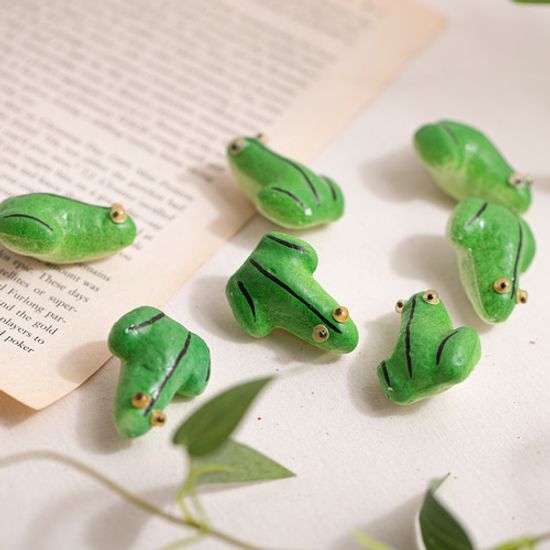 스티로폼 개구리 모형 10개