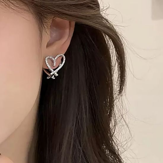 여성 큐빅 펀칭 하트 심플 이어링 귀걸이
