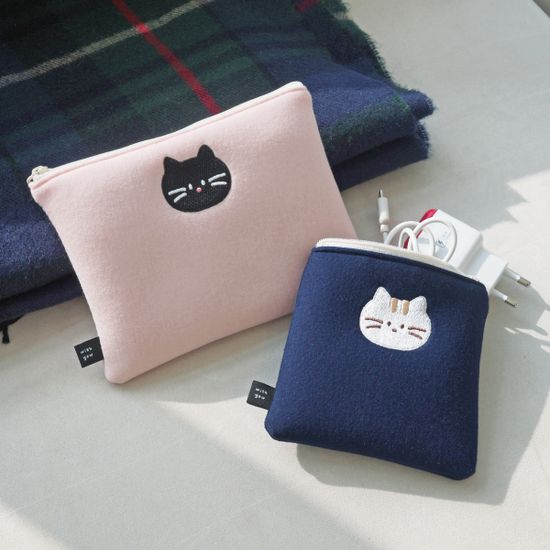 오첵 위드유 화장품 생리대 이어폰 파우치