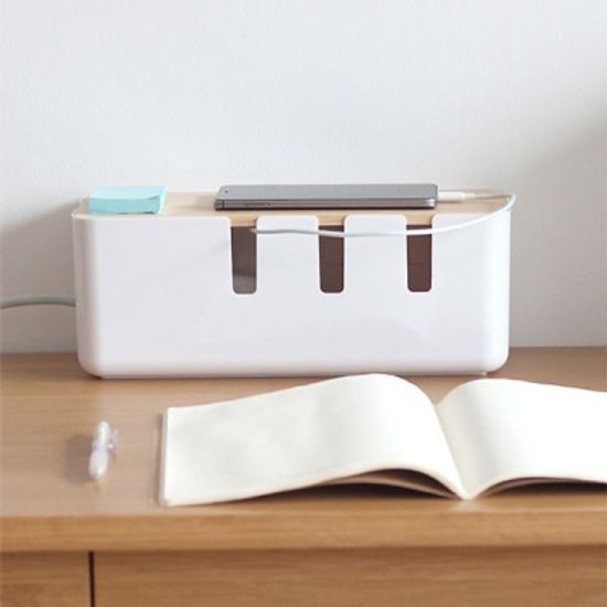 화이트 우드 멀티탭 보관함