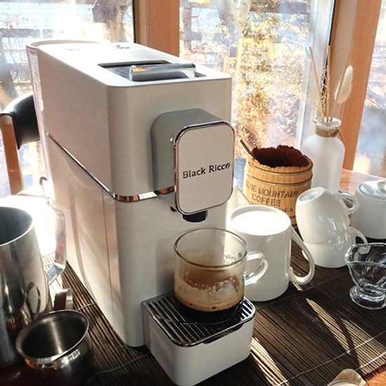 블랙리꼬 19BAR 친환경 하드파드 커피머신 SV826