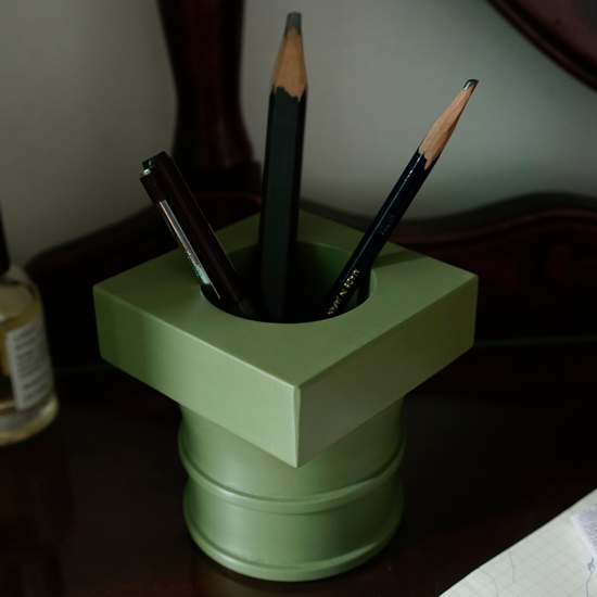 포스트 컬럼 펜슬홀더 - 올리브그린