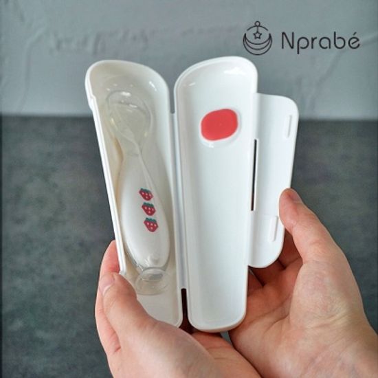 실리콘 이유식스푼 유아숟가락 흡착기능 케이스포함