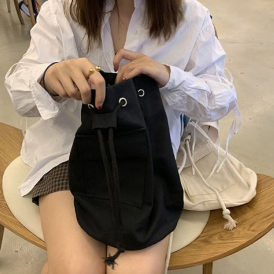 폴라 캔버스 캐주얼 힙색 크로스백