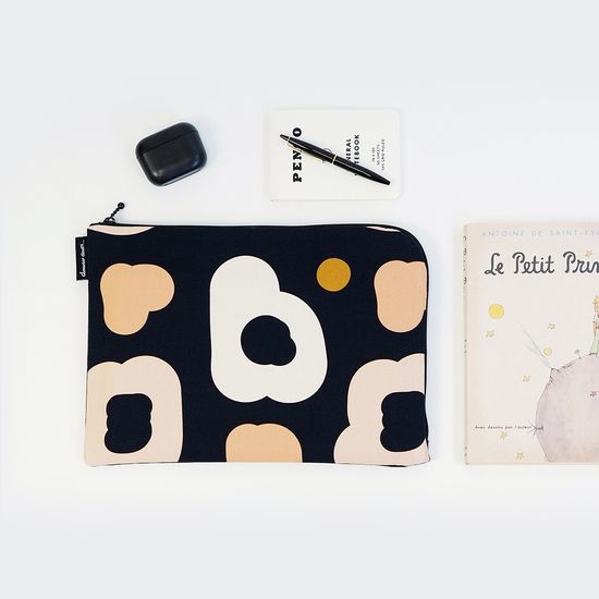 [데메테르 앤드] 북파우치 3패턴 WIEN H.BLACK OTTAWA