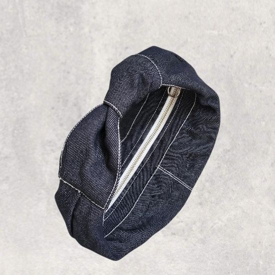 Twist Curve Bag