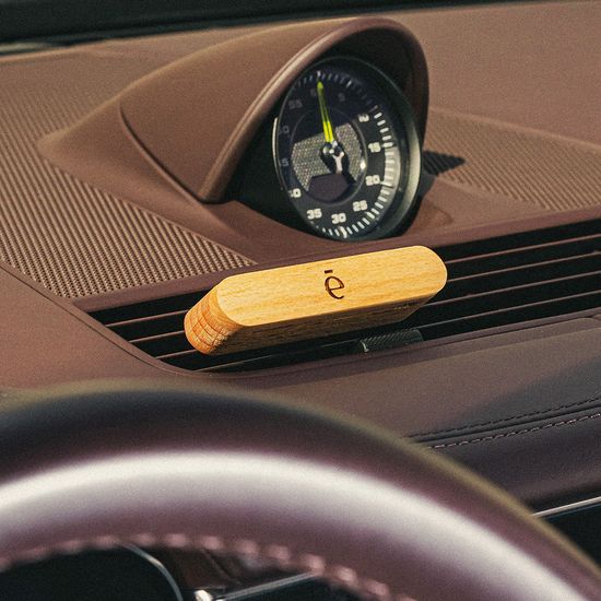 에룸포 우드바 차량용방향제 새차선물 명품 디퓨저