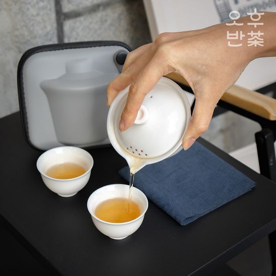 오후반차 화이트 휴대용 다도 세트 