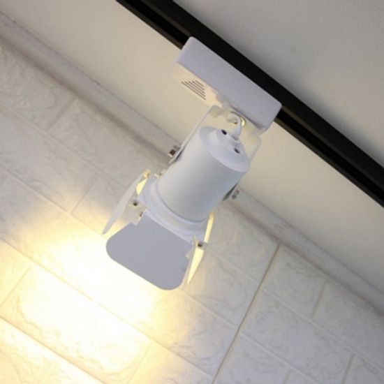 LED 틴 우드맨 스포트 라이트