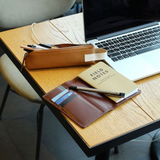 Zippered Pencil Case (가죽)탄