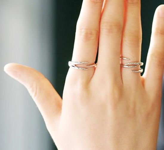 Tornado two point silver ring