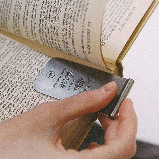 워스워드 헤밍웨이 각인 북마크